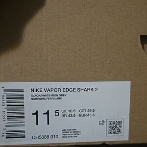 Nike Vapor Edge Shark 2 Football Cleats